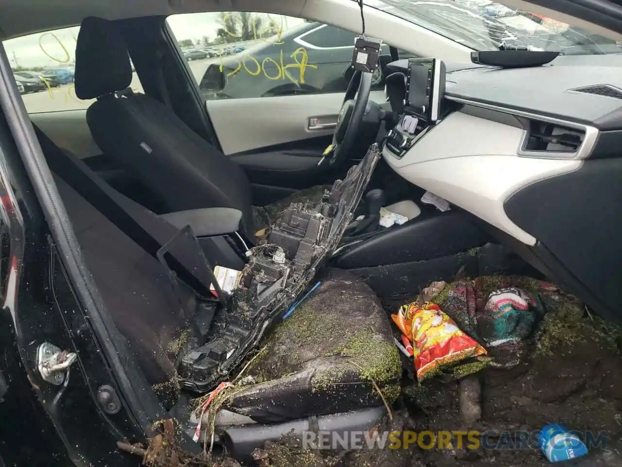 5 Photograph of a damaged car JTDEPMAE5MJ168834 TOYOTA COROLLA 2021