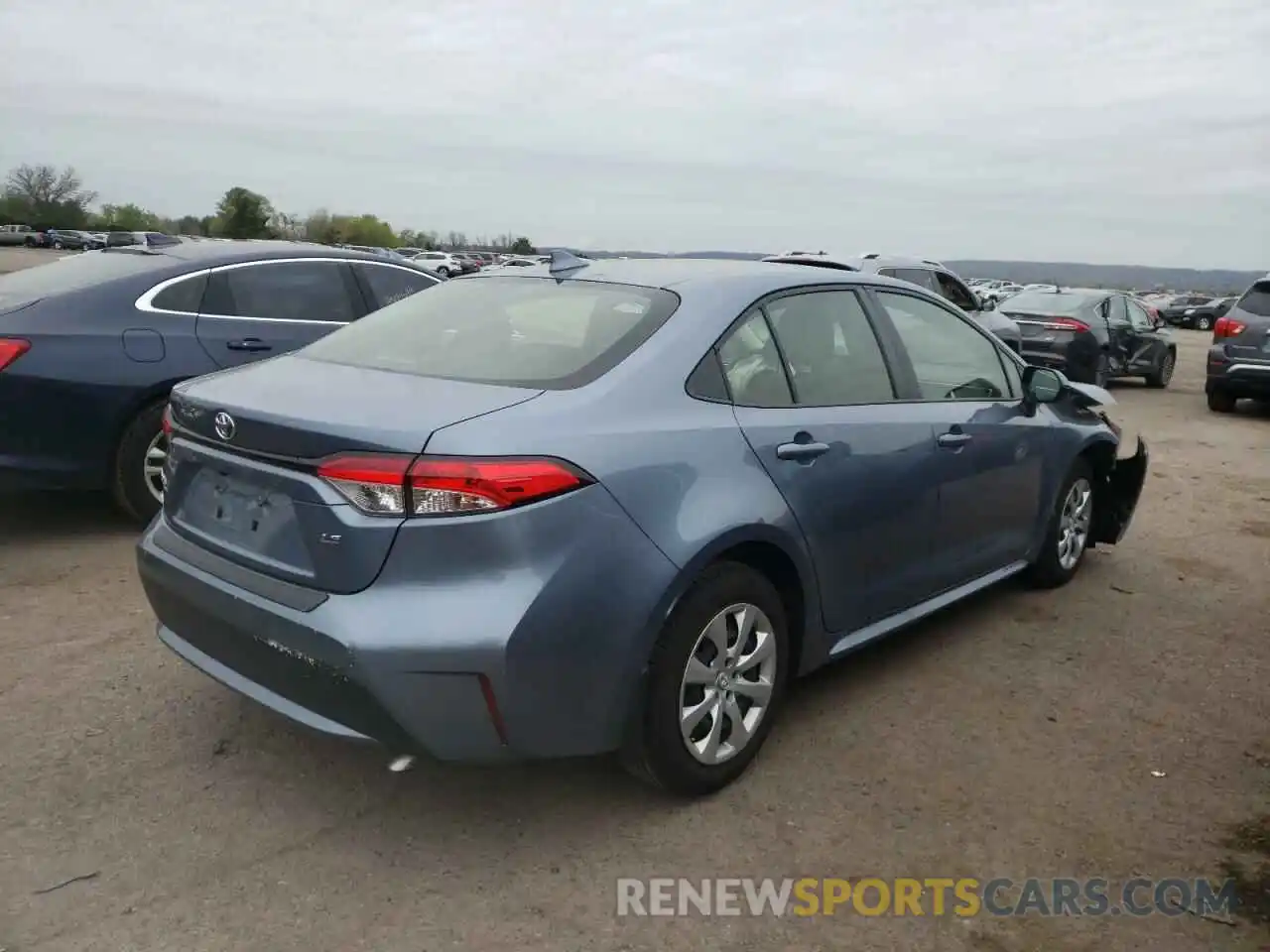 4 Photograph of a damaged car JTDEPMAE5MJ170633 TOYOTA COROLLA 2021