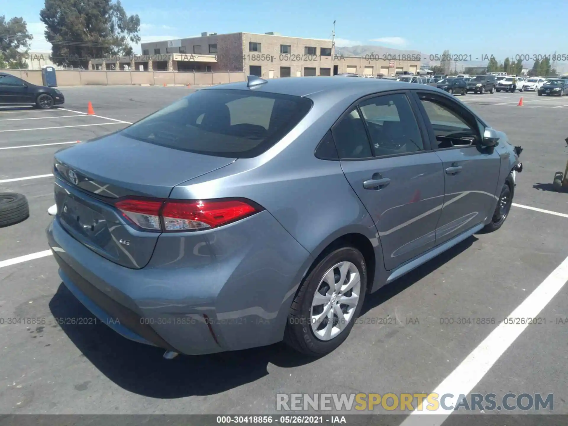 4 Photograph of a damaged car JTDEPMAE5MJ173628 TOYOTA COROLLA 2021