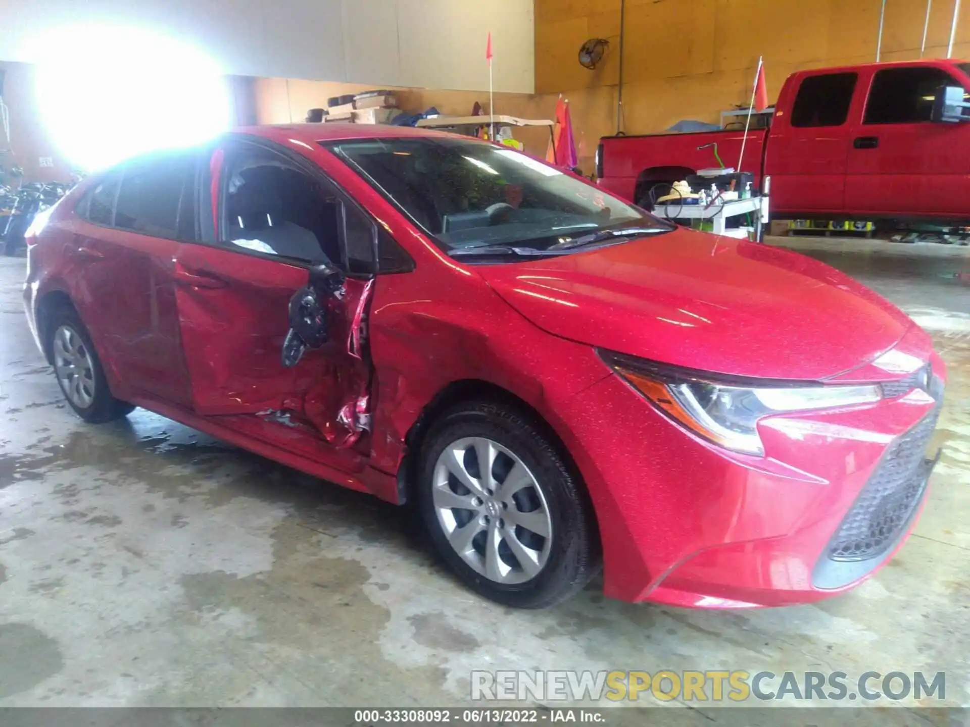 6 Photograph of a damaged car JTDEPMAE5MJ176125 TOYOTA COROLLA 2021