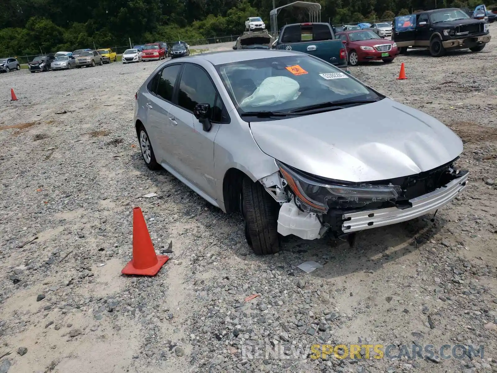 1 Photograph of a damaged car JTDEPMAE5MJ176576 TOYOTA COROLLA 2021