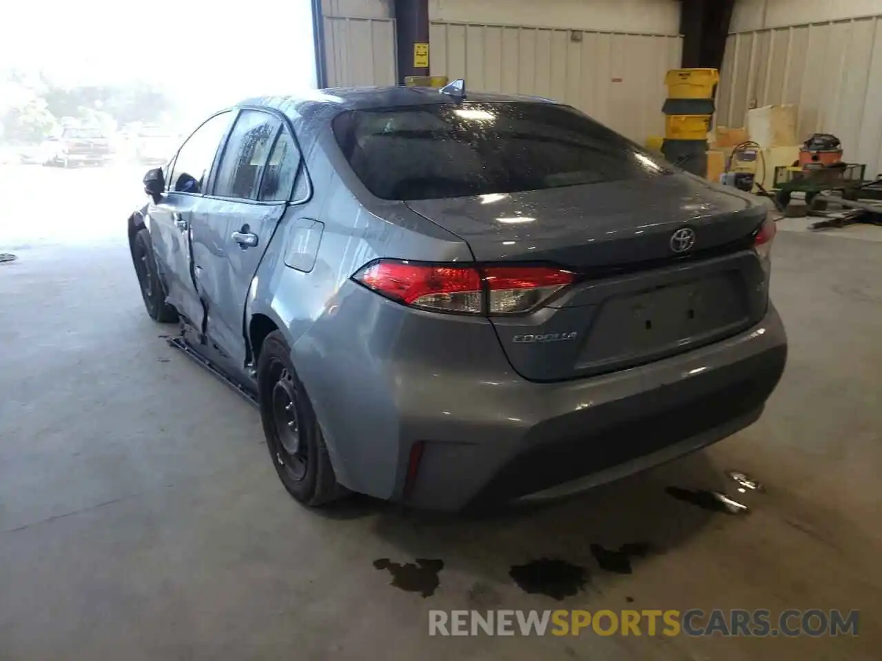 3 Photograph of a damaged car JTDEPMAE5MJ182118 TOYOTA COROLLA 2021