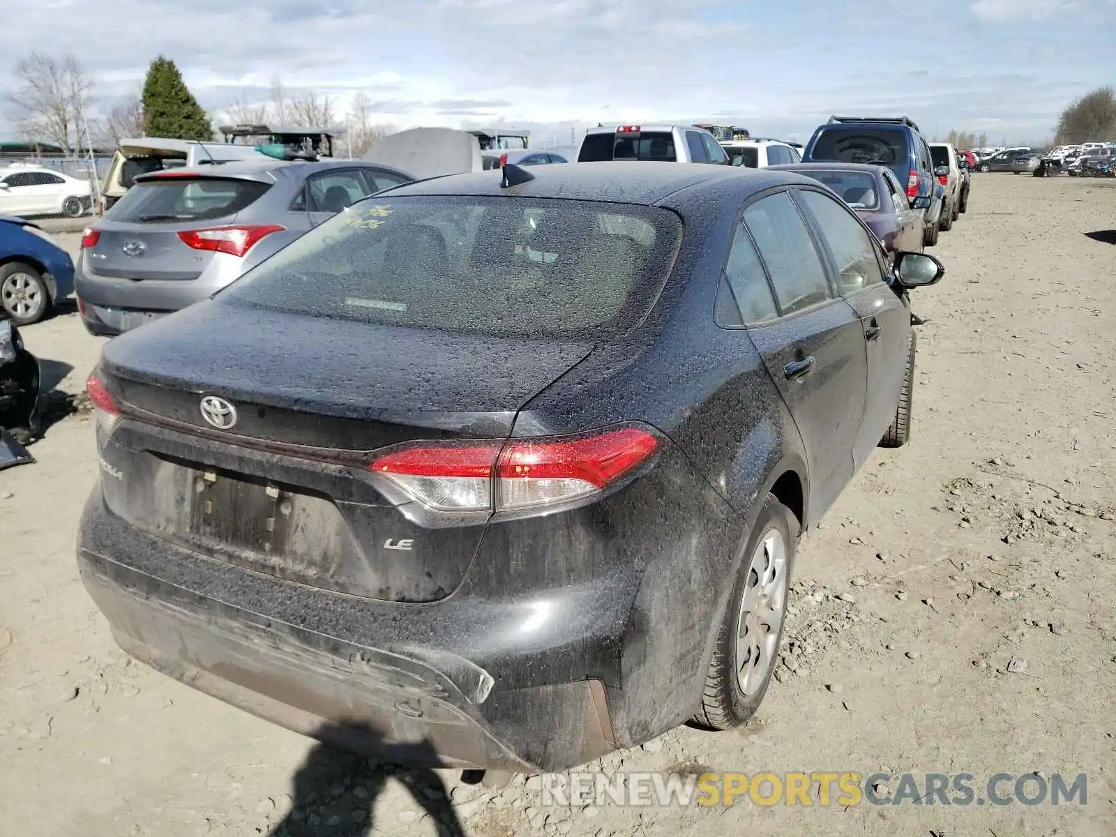 4 Photograph of a damaged car JTDEPMAE6MJ120338 TOYOTA COROLLA 2021