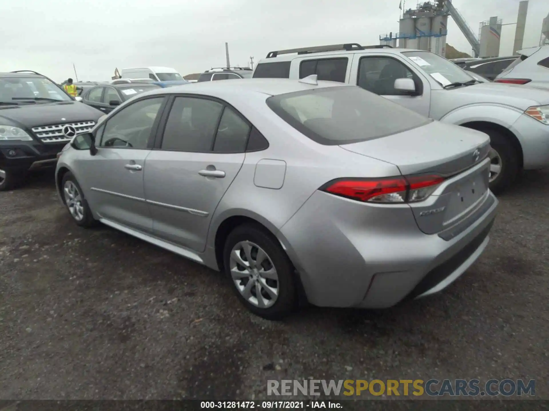 3 Photograph of a damaged car JTDEPMAE6MJ120548 TOYOTA COROLLA 2021