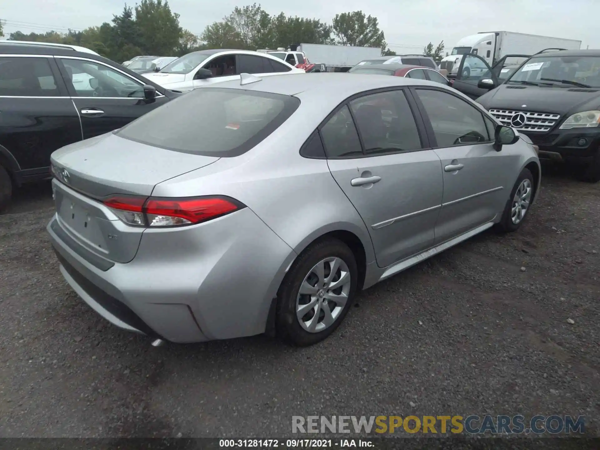 4 Photograph of a damaged car JTDEPMAE6MJ120548 TOYOTA COROLLA 2021