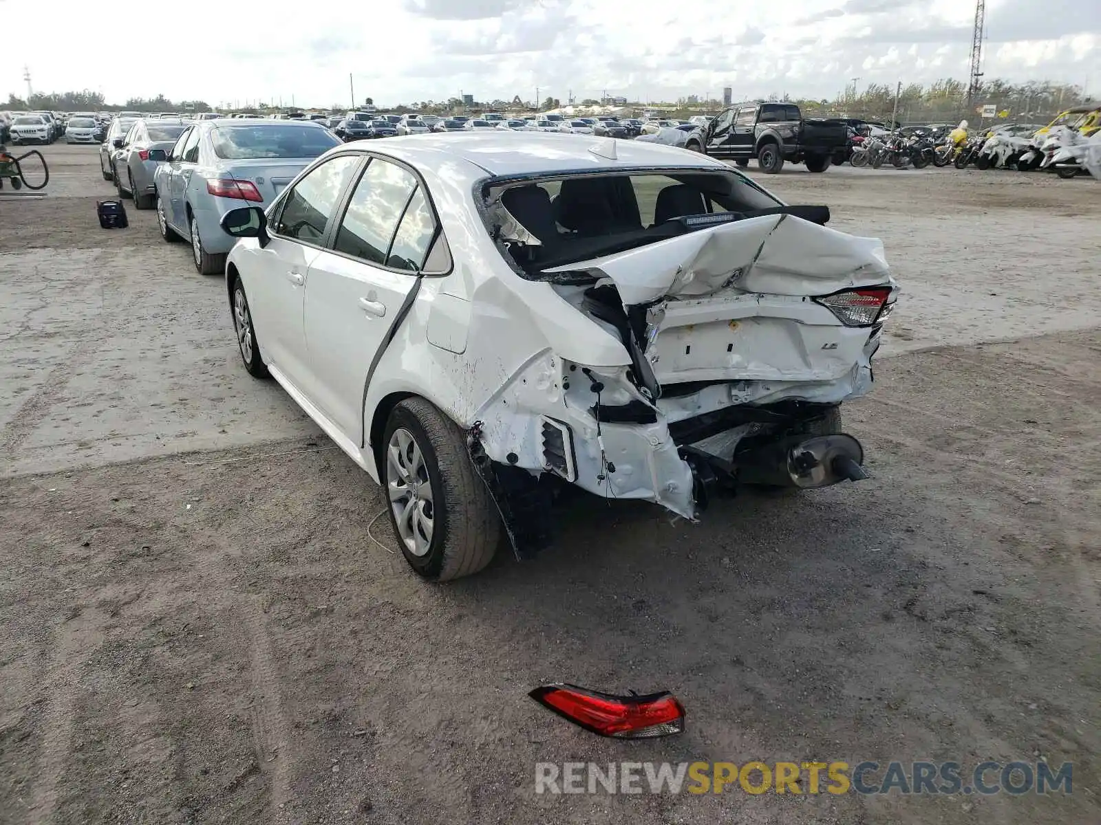 3 Photograph of a damaged car JTDEPMAE6MJ121179 TOYOTA COROLLA 2021