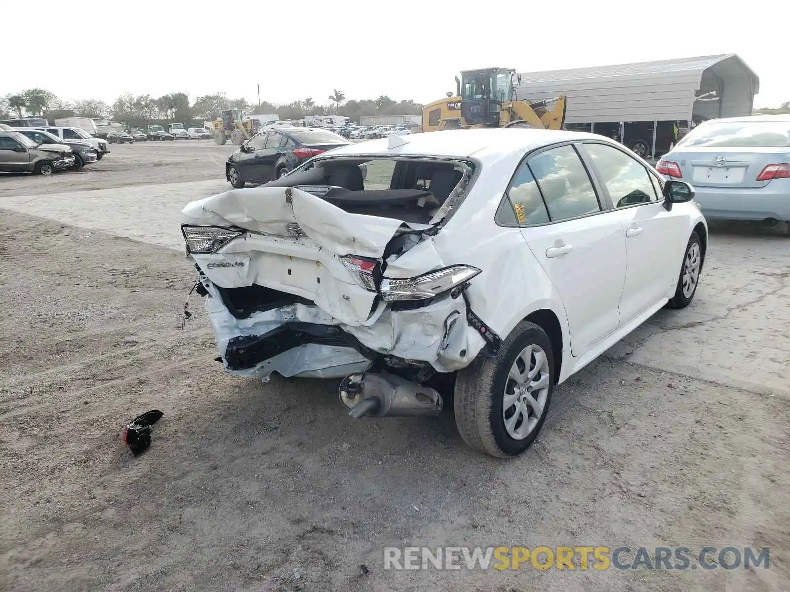 4 Photograph of a damaged car JTDEPMAE6MJ121179 TOYOTA COROLLA 2021