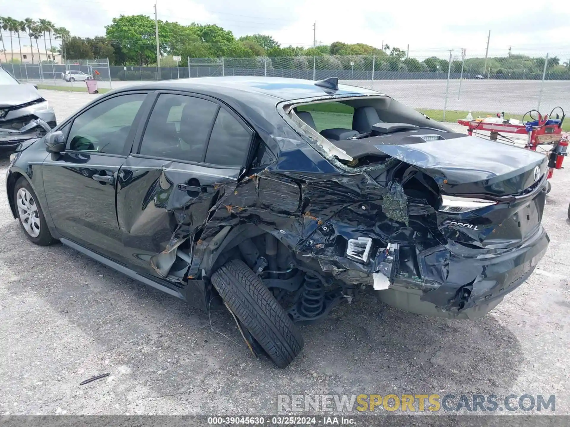 3 Photograph of a damaged car JTDEPMAE6MJ125989 TOYOTA COROLLA 2021