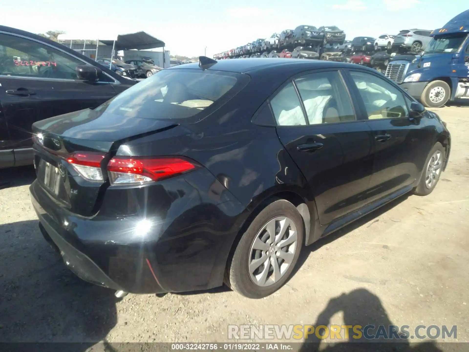 4 Photograph of a damaged car JTDEPMAE6MJ127208 TOYOTA COROLLA 2021