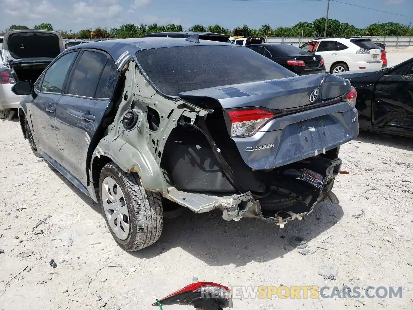 3 Photograph of a damaged car JTDEPMAE6MJ129234 TOYOTA COROLLA 2021