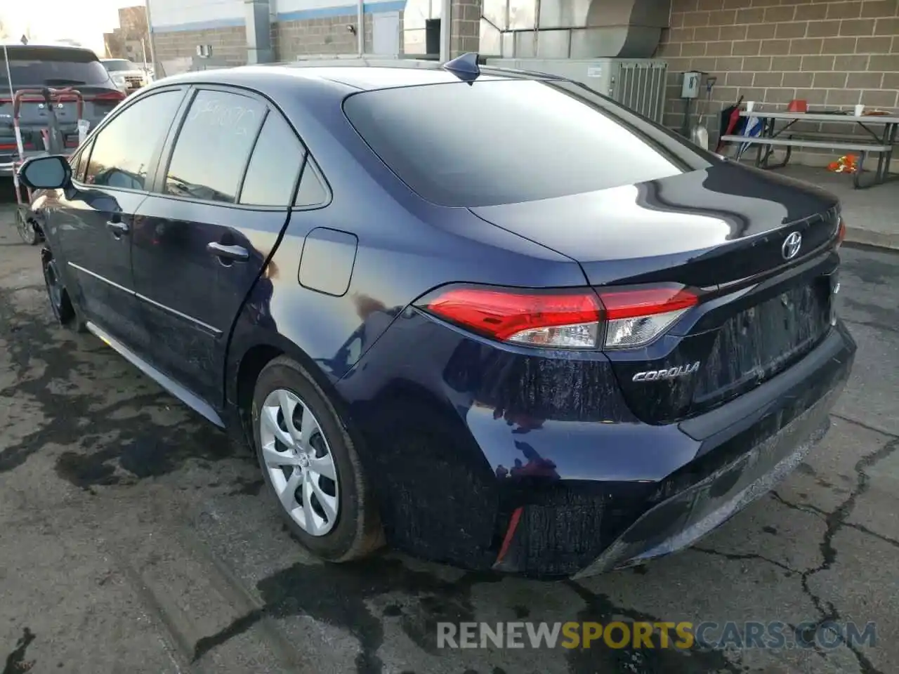 3 Photograph of a damaged car JTDEPMAE6MJ131176 TOYOTA COROLLA 2021