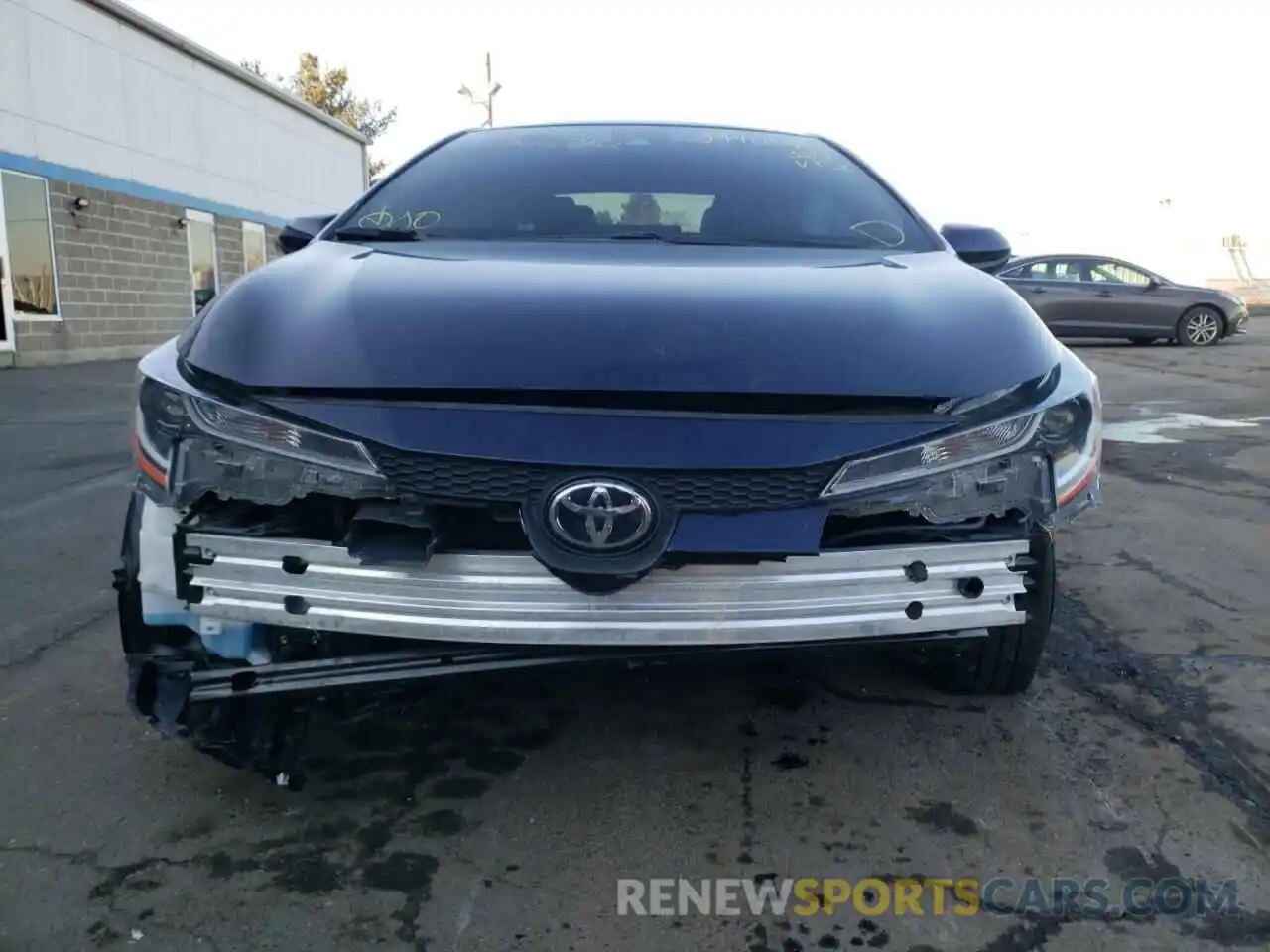 9 Photograph of a damaged car JTDEPMAE6MJ131176 TOYOTA COROLLA 2021