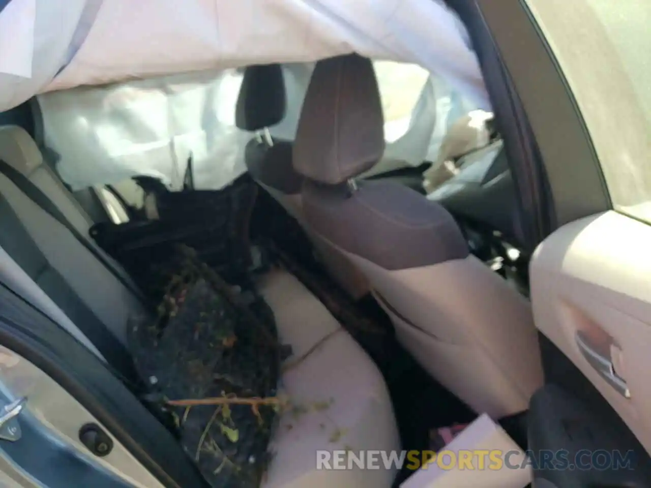 6 Photograph of a damaged car JTDEPMAE6MJ132618 TOYOTA COROLLA 2021