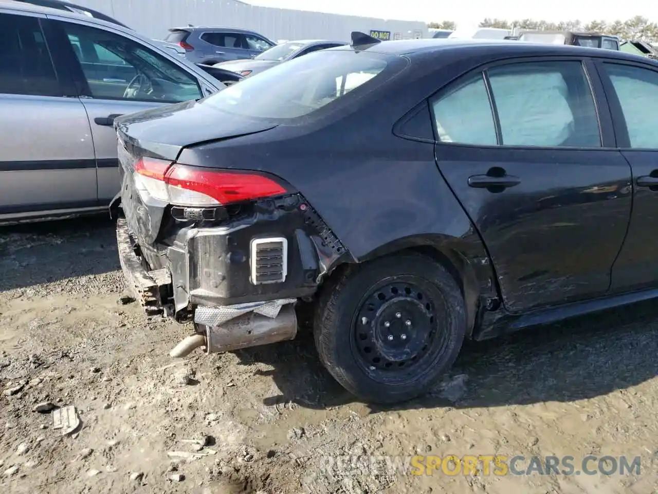 9 Photograph of a damaged car JTDEPMAE6MJ137950 TOYOTA COROLLA 2021