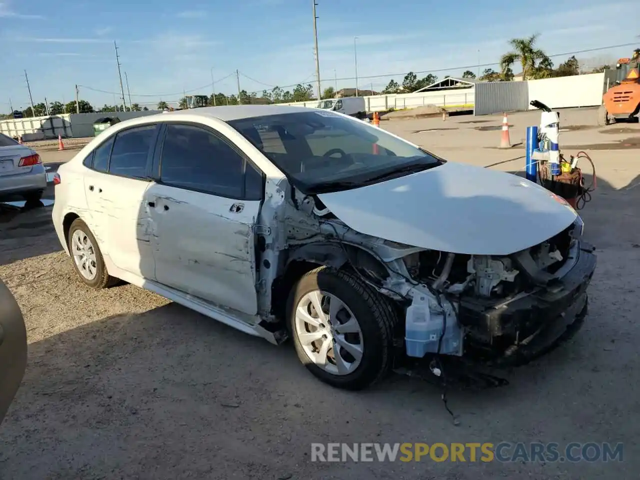 4 Photograph of a damaged car JTDEPMAE6MJ140363 TOYOTA COROLLA 2021