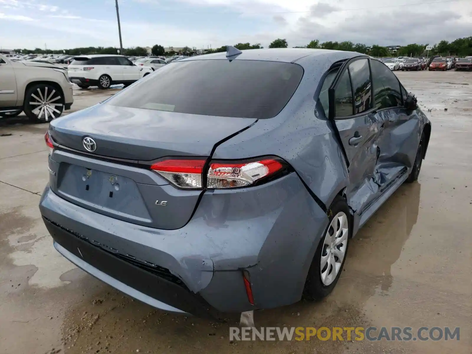 4 Photograph of a damaged car JTDEPMAE6MJ147670 TOYOTA COROLLA 2021