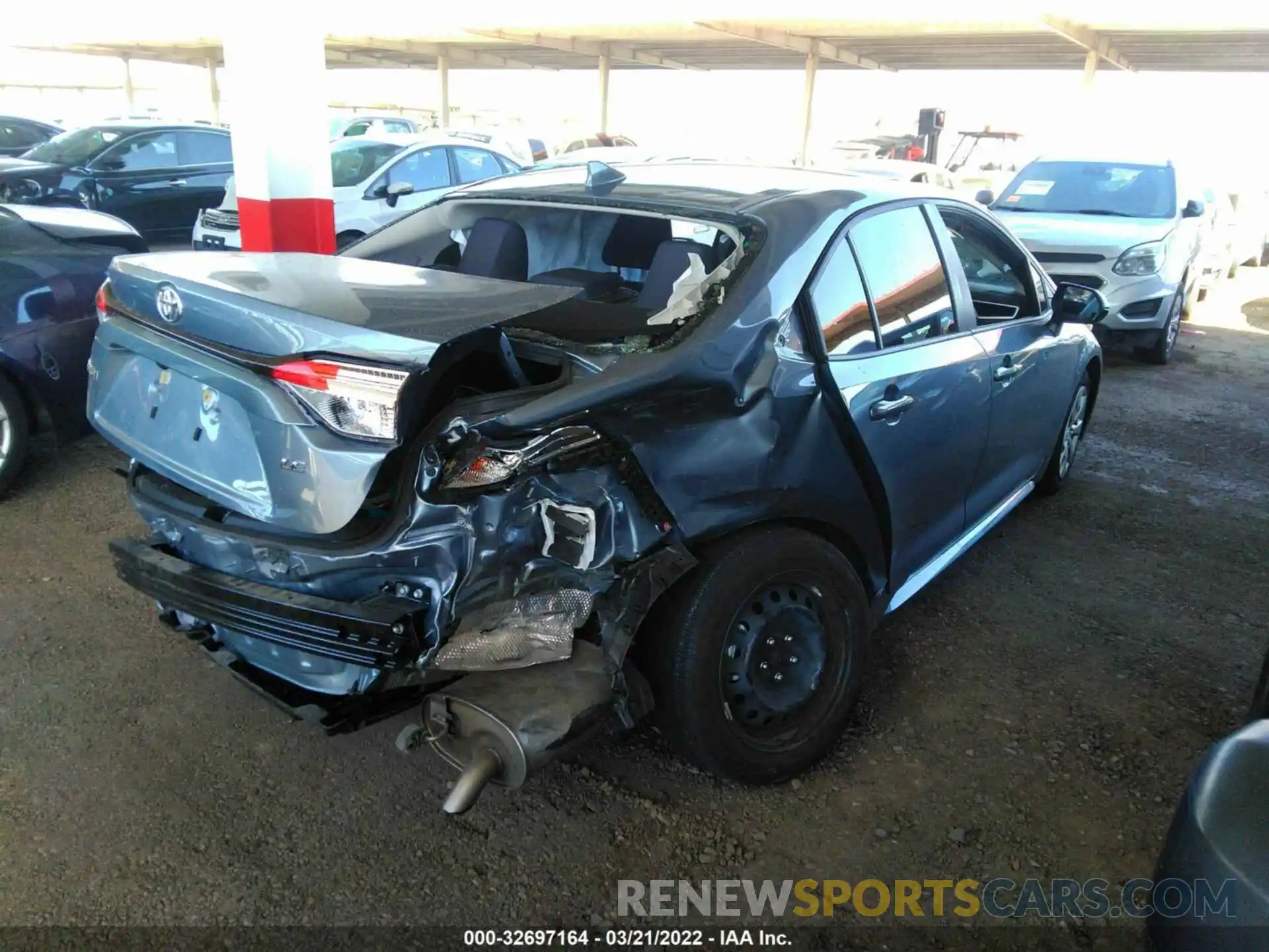 4 Photograph of a damaged car JTDEPMAE6MJ151606 TOYOTA COROLLA 2021