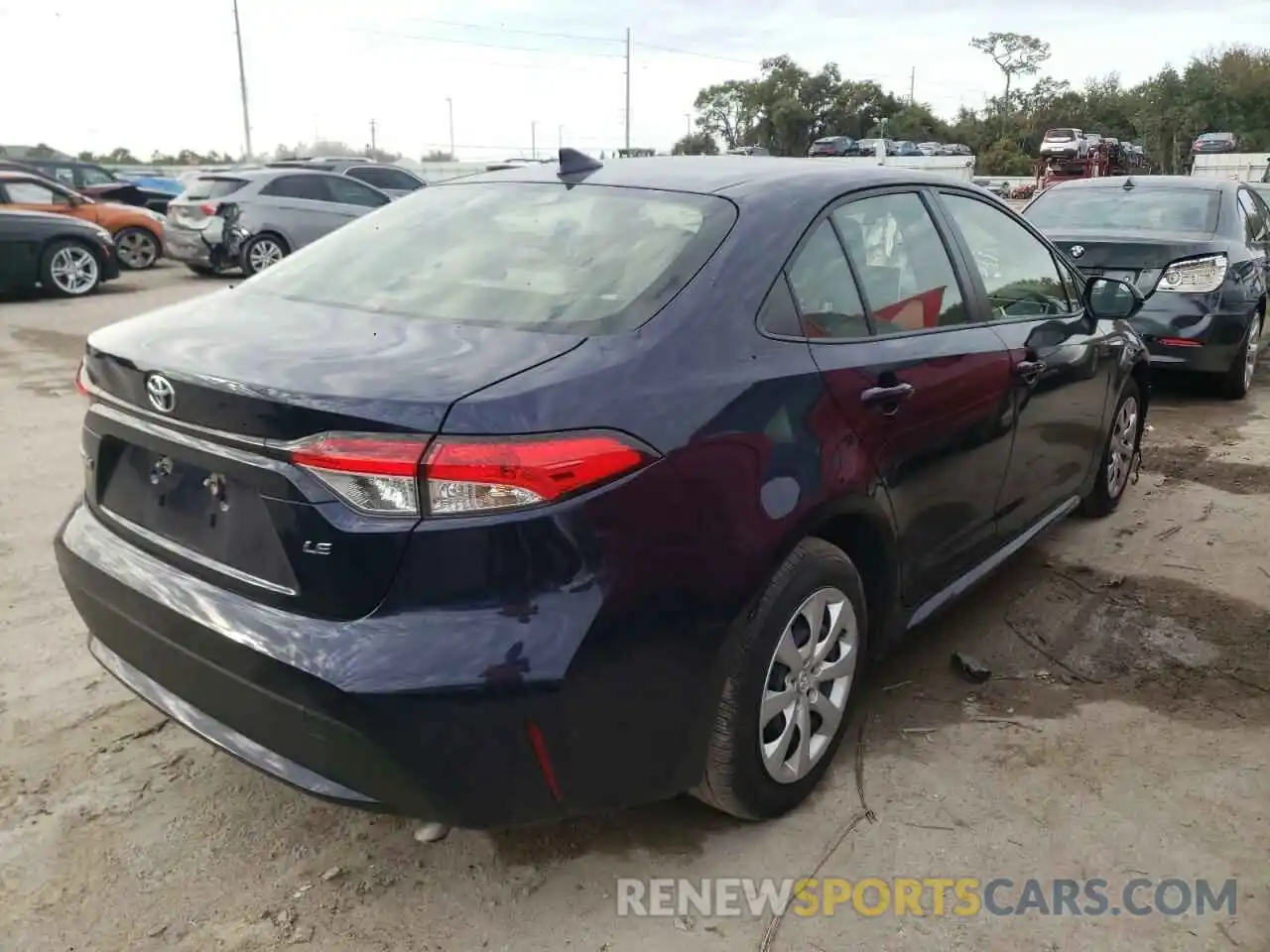 4 Photograph of a damaged car JTDEPMAE6MJ154909 TOYOTA COROLLA 2021