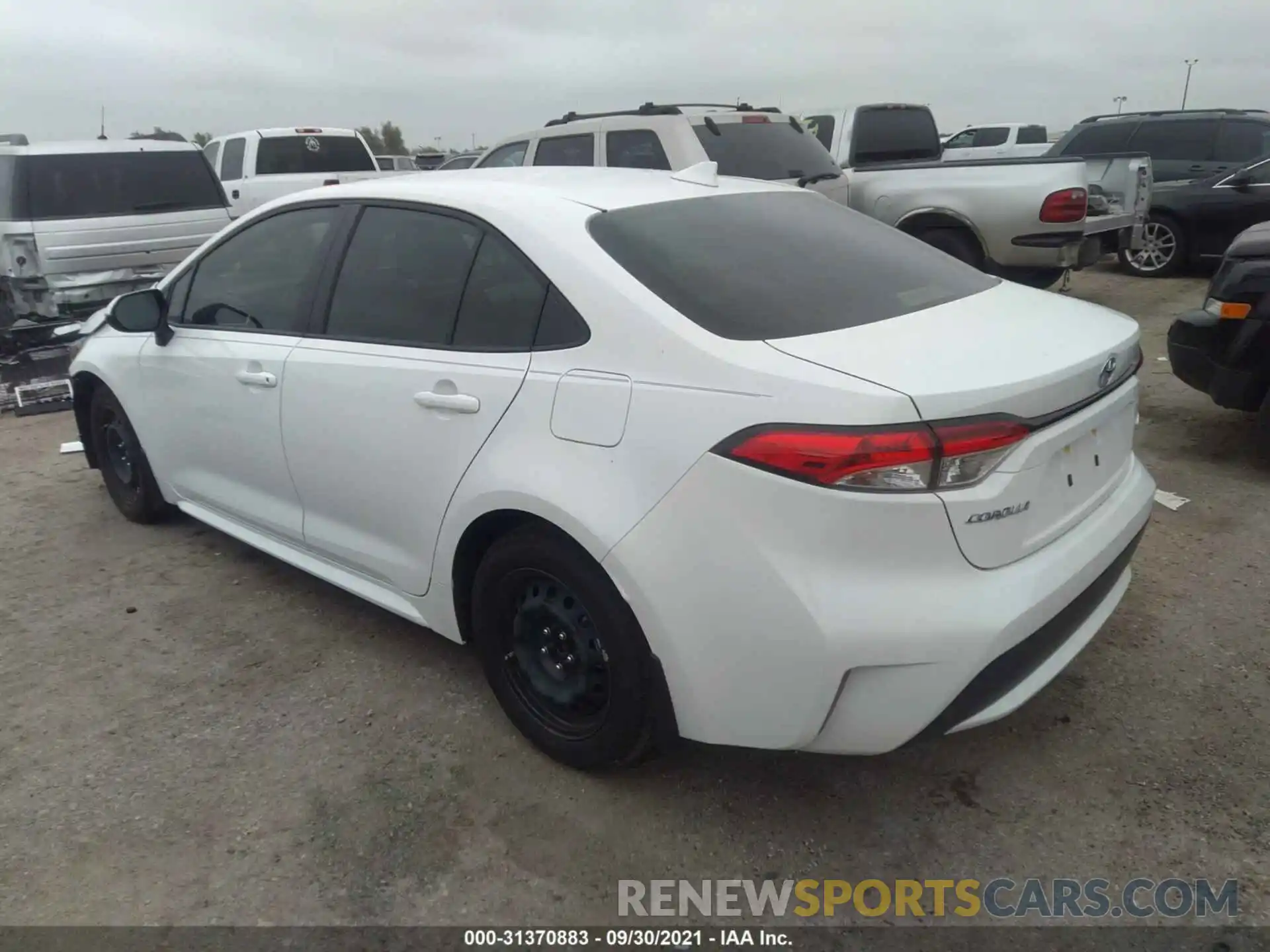 3 Photograph of a damaged car JTDEPMAE6MJ157325 TOYOTA COROLLA 2021