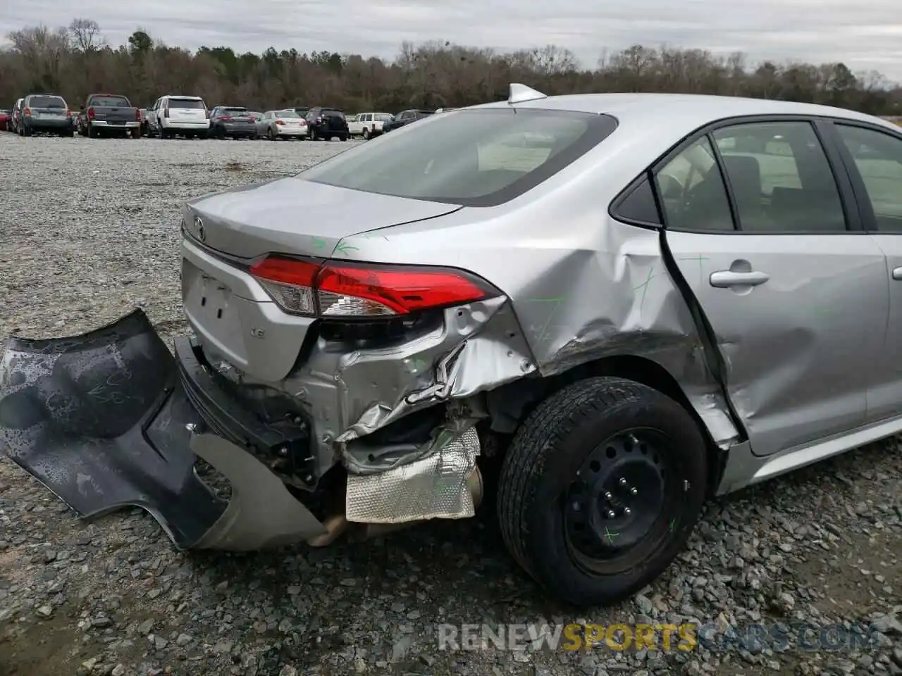 9 Photograph of a damaged car JTDEPMAE6MJ160872 TOYOTA COROLLA 2021