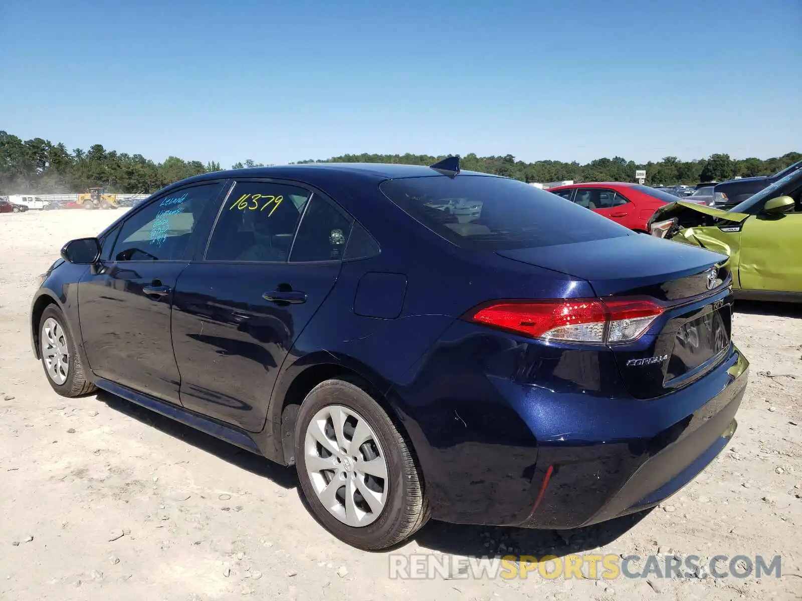 3 Photograph of a damaged car JTDEPMAE6MJ164016 TOYOTA COROLLA 2021