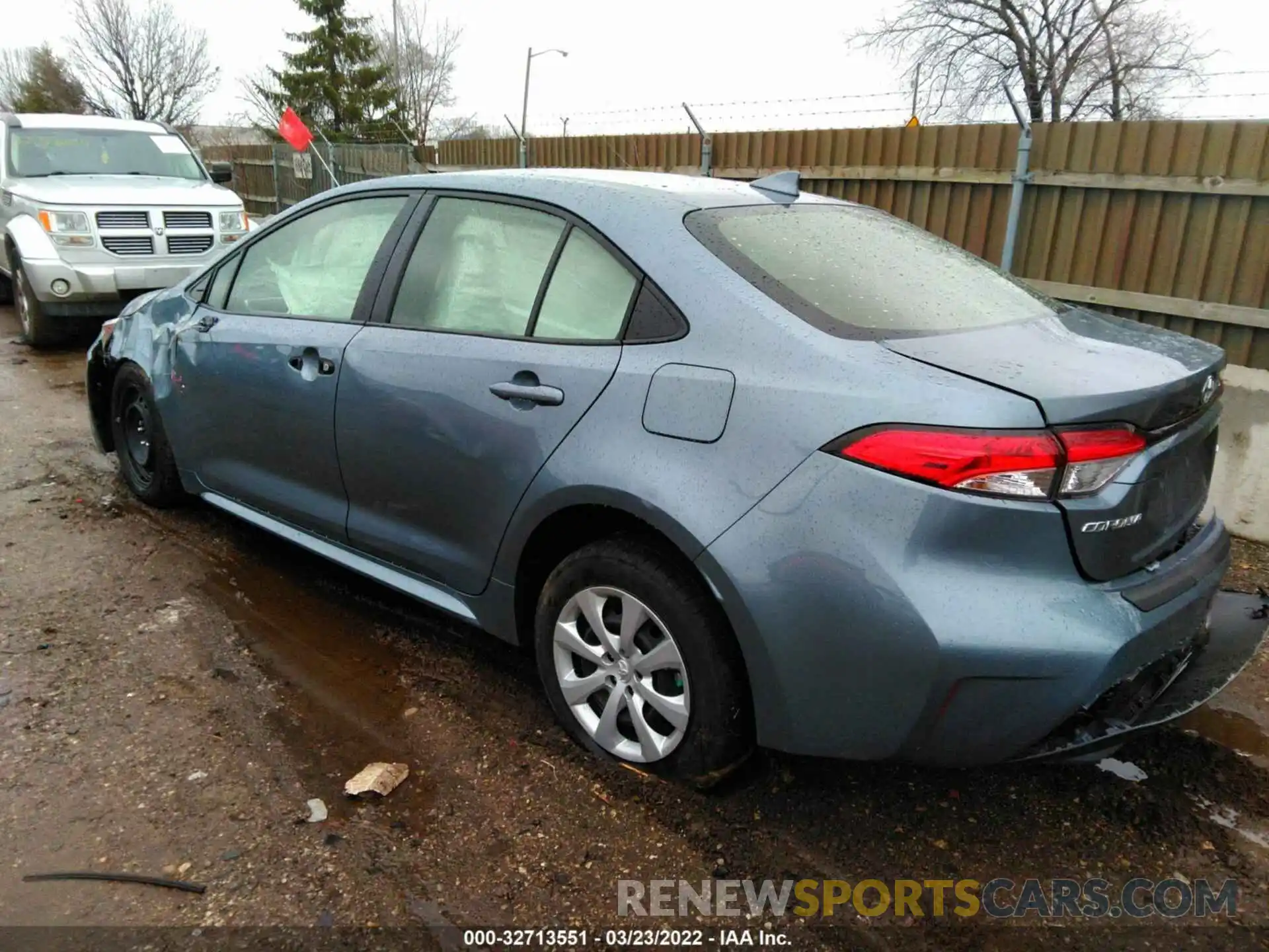 3 Photograph of a damaged car JTDEPMAE6MJ170334 TOYOTA COROLLA 2021