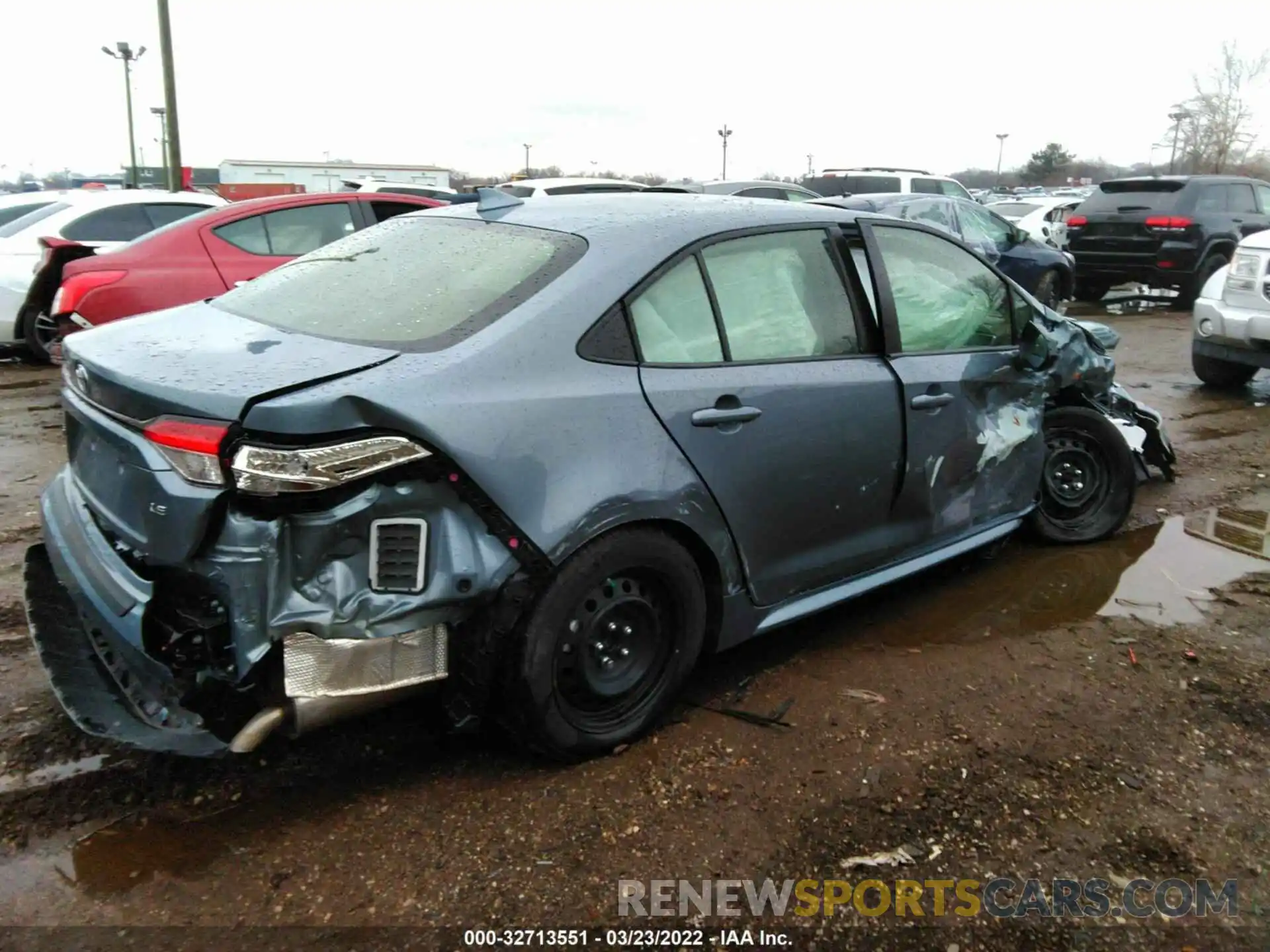 4 Photograph of a damaged car JTDEPMAE6MJ170334 TOYOTA COROLLA 2021