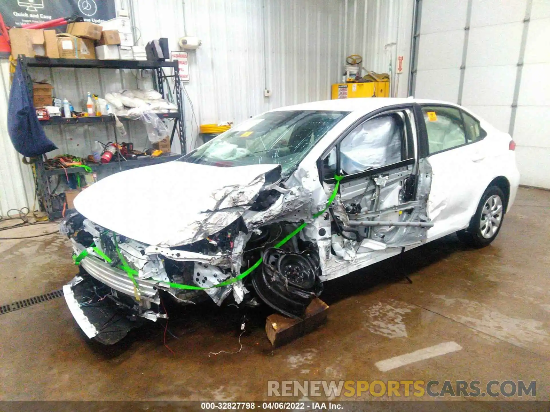 2 Photograph of a damaged car JTDEPMAE6MJ173010 TOYOTA COROLLA 2021