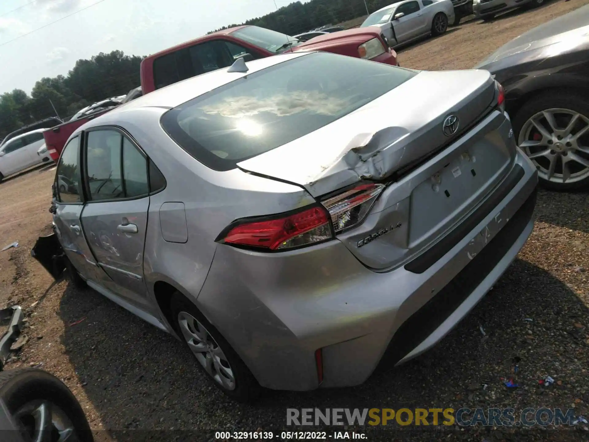 3 Photograph of a damaged car JTDEPMAE6MJ173489 TOYOTA COROLLA 2021