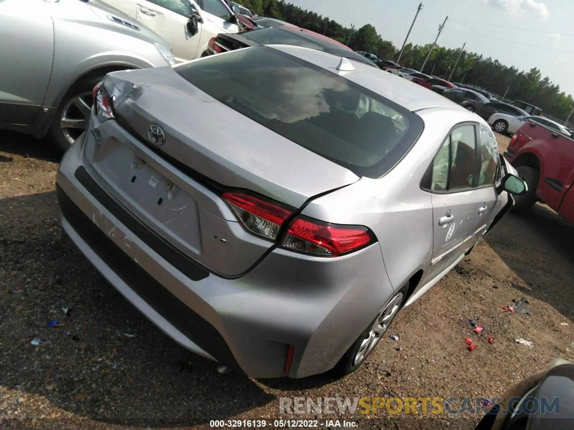 4 Photograph of a damaged car JTDEPMAE6MJ173489 TOYOTA COROLLA 2021