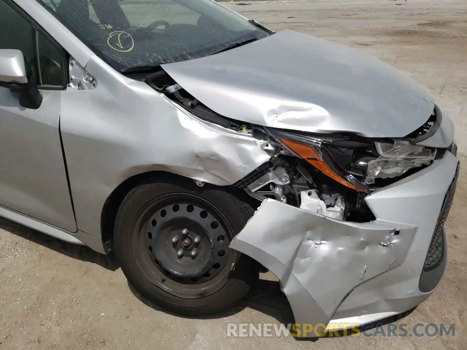 9 Photograph of a damaged car JTDEPMAE6MJ174352 TOYOTA COROLLA 2021