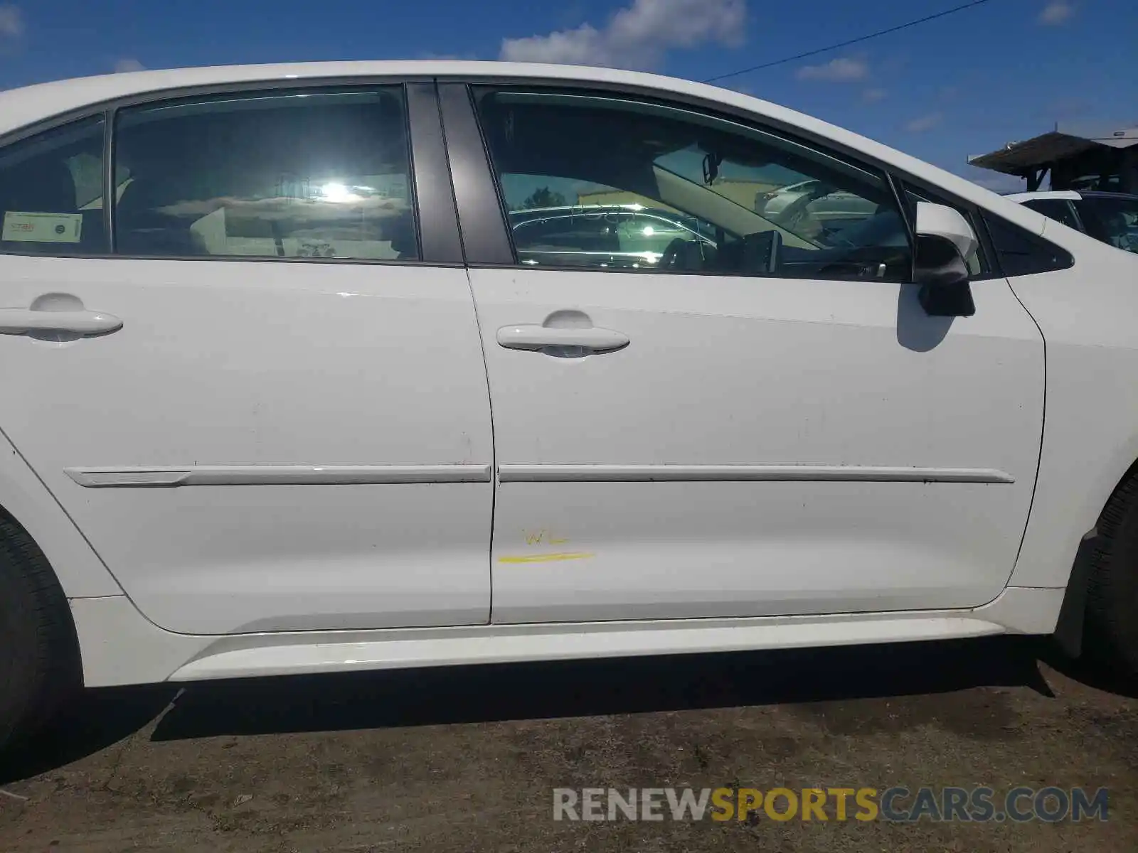 9 Photograph of a damaged car JTDEPMAE6MJ175369 TOYOTA COROLLA 2021