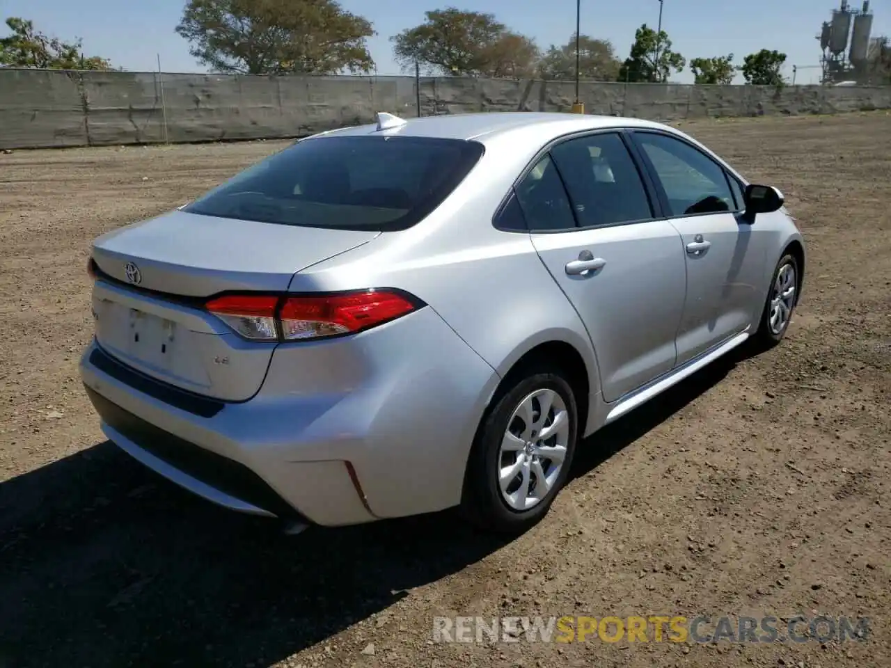 4 Photograph of a damaged car JTDEPMAE6MJ177512 TOYOTA COROLLA 2021