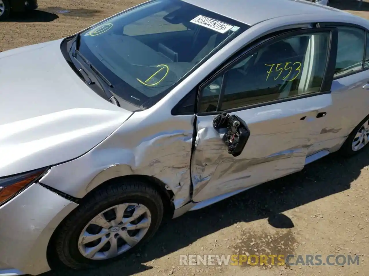 9 Photograph of a damaged car JTDEPMAE6MJ177512 TOYOTA COROLLA 2021