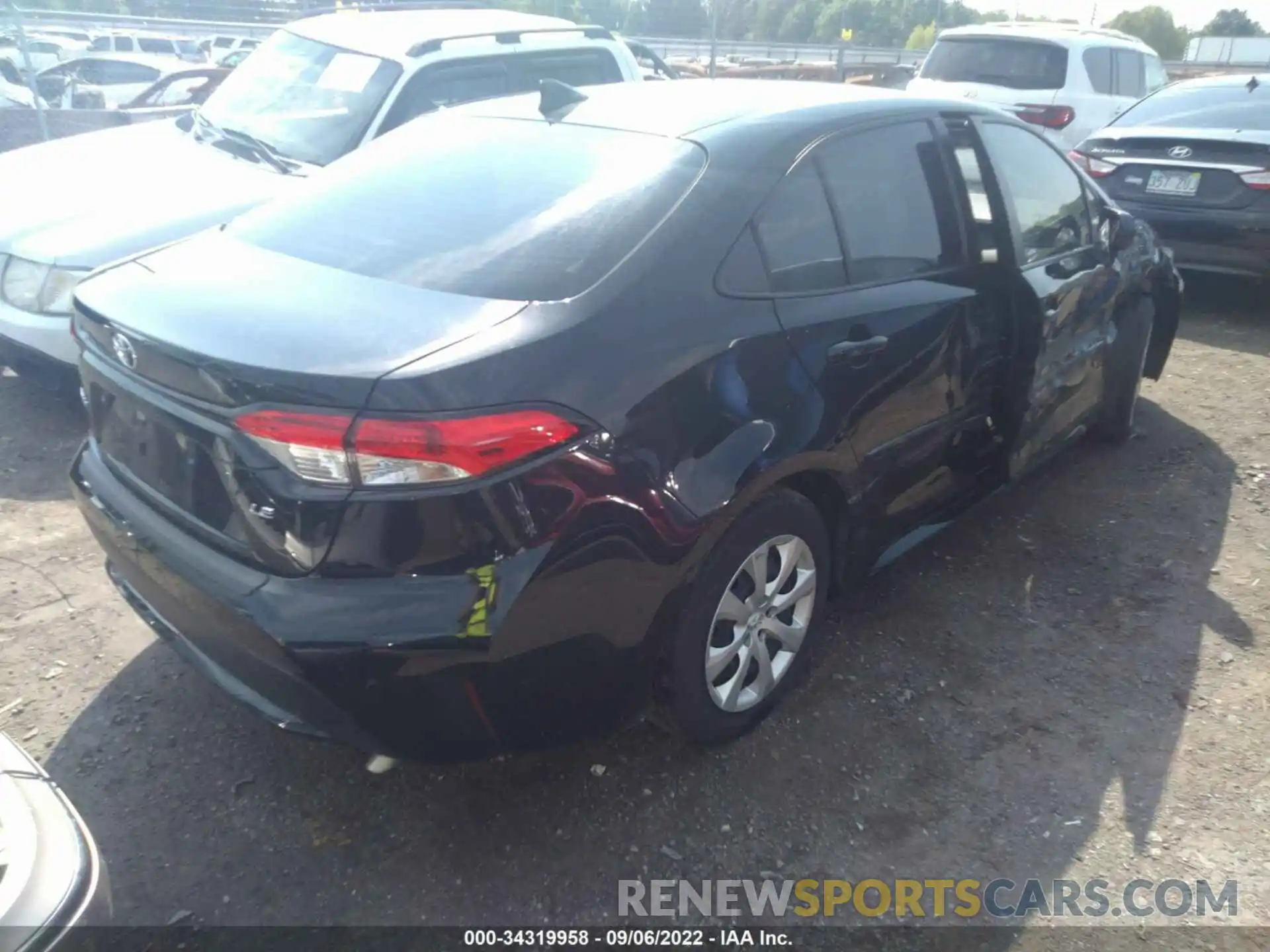 4 Photograph of a damaged car JTDEPMAE6MJ190096 TOYOTA COROLLA 2021