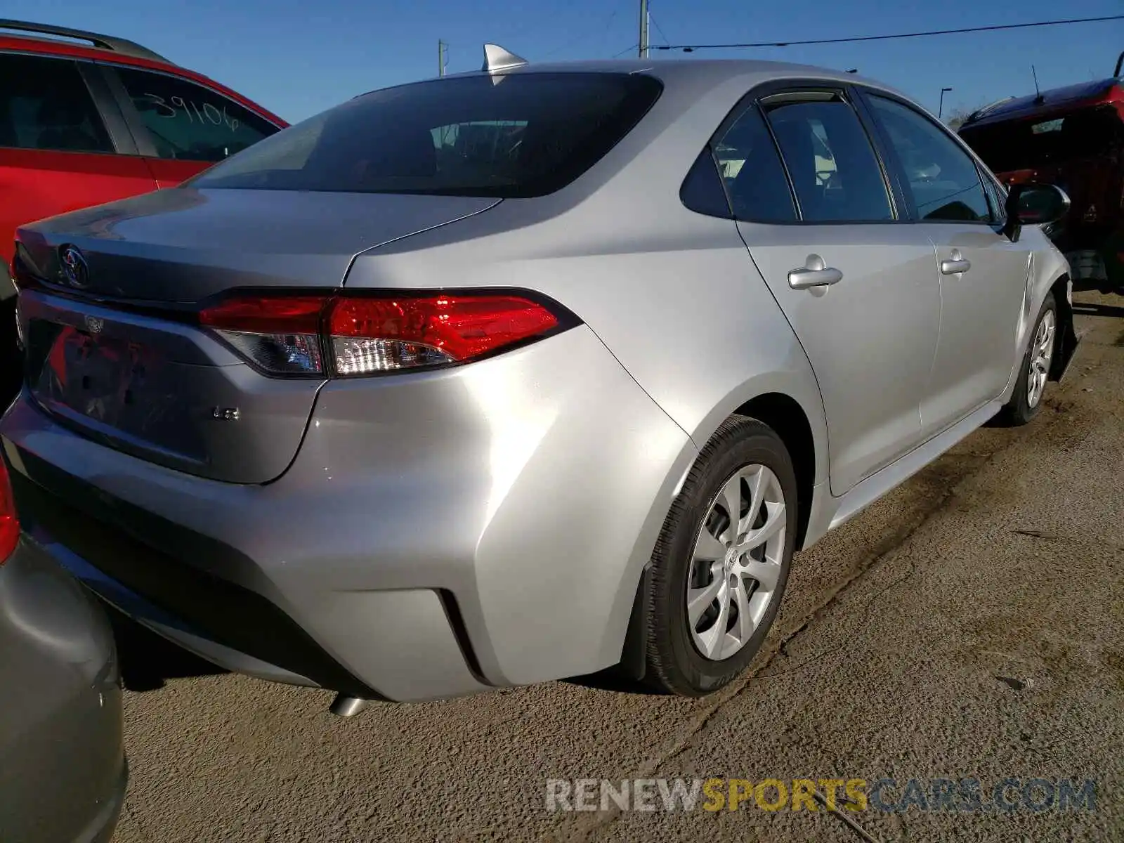 4 Photograph of a damaged car JTDEPMAE7MJ117951 TOYOTA COROLLA 2021