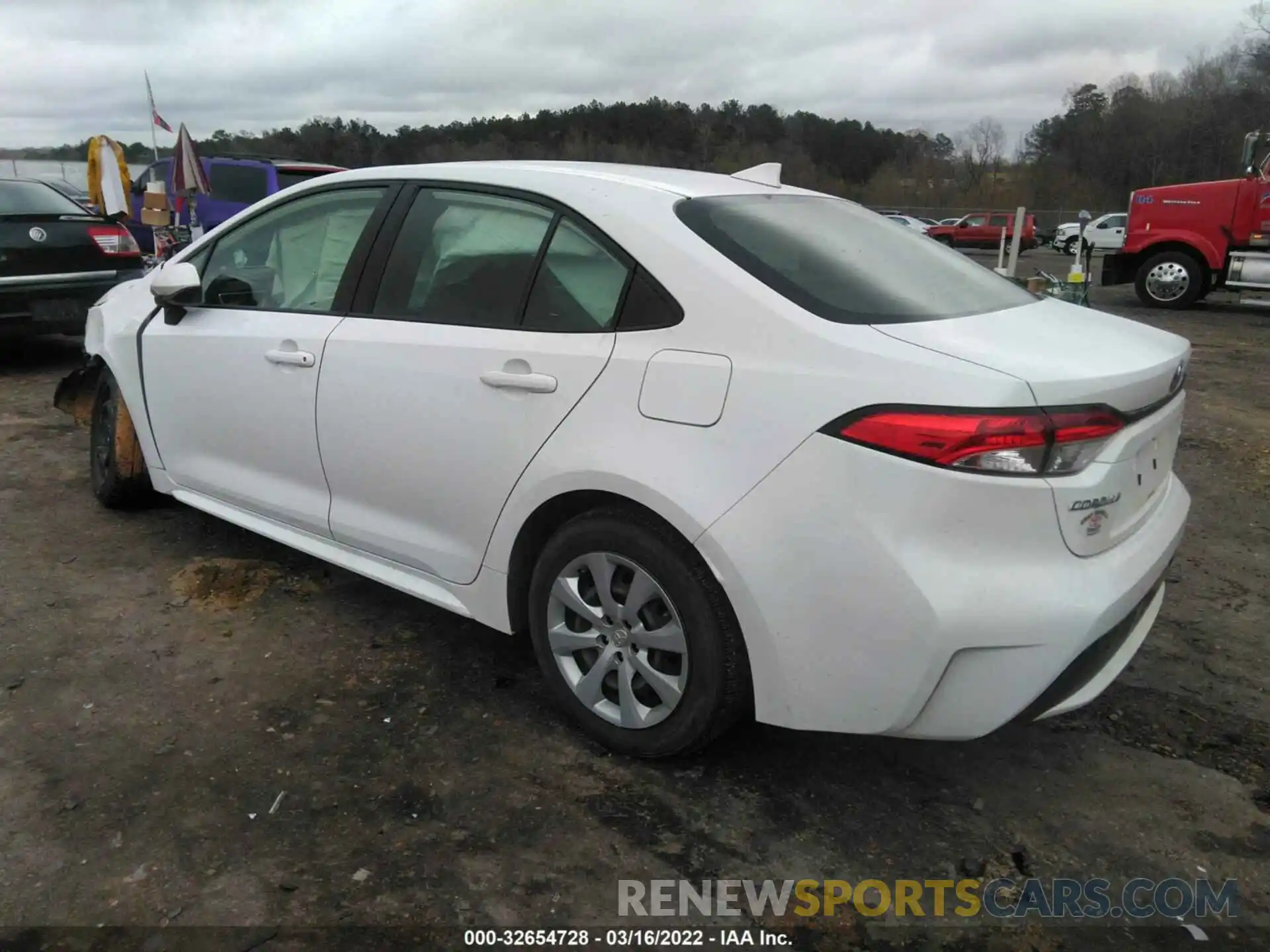 3 Photograph of a damaged car JTDEPMAE7MJ118825 TOYOTA COROLLA 2021