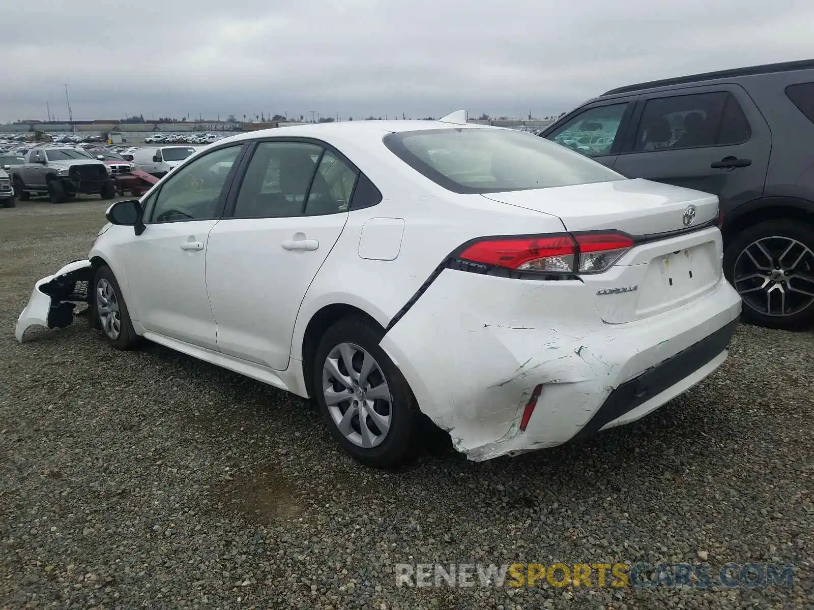 3 Photograph of a damaged car JTDEPMAE7MJ121868 TOYOTA COROLLA 2021