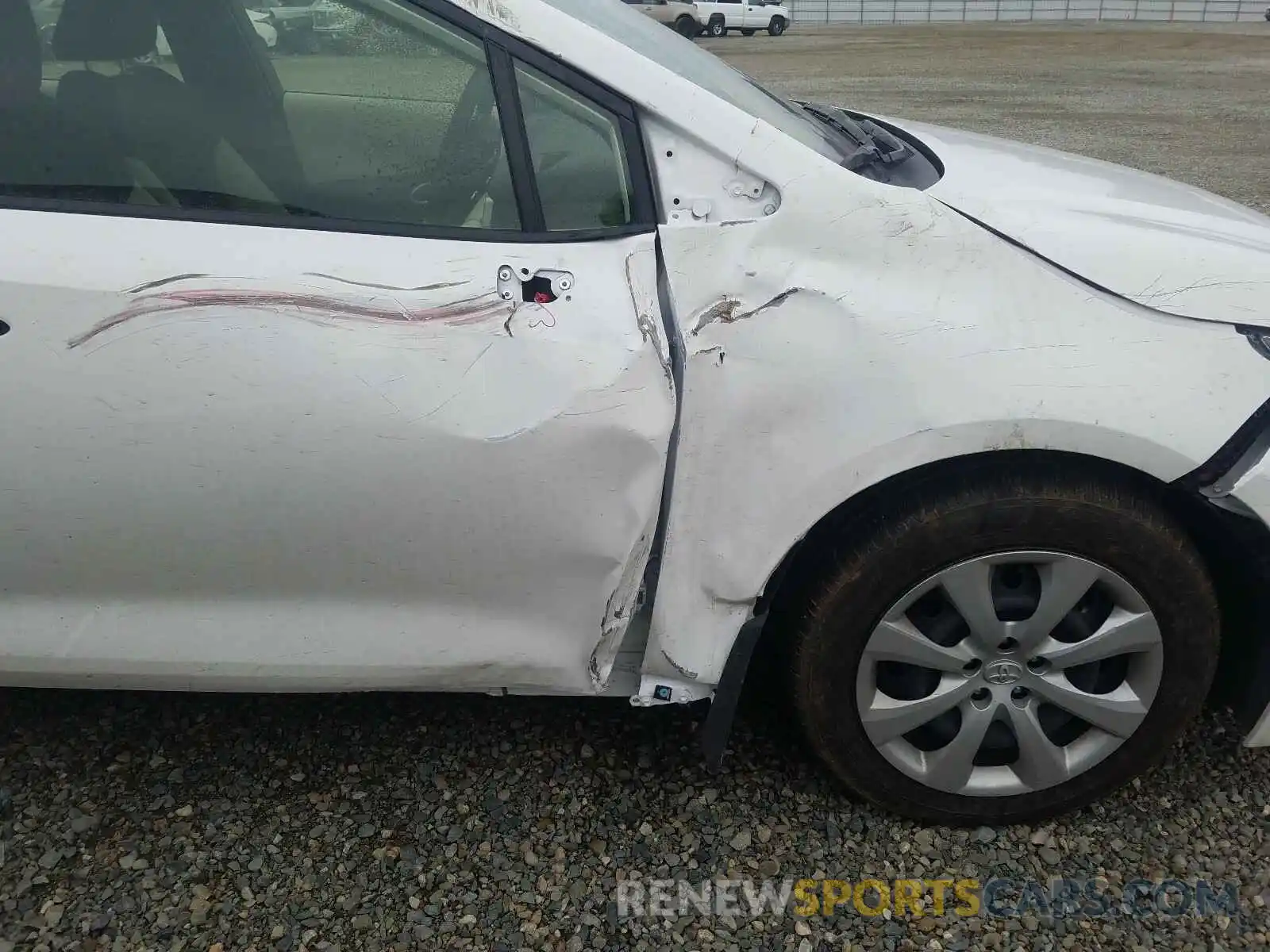 9 Photograph of a damaged car JTDEPMAE7MJ121868 TOYOTA COROLLA 2021