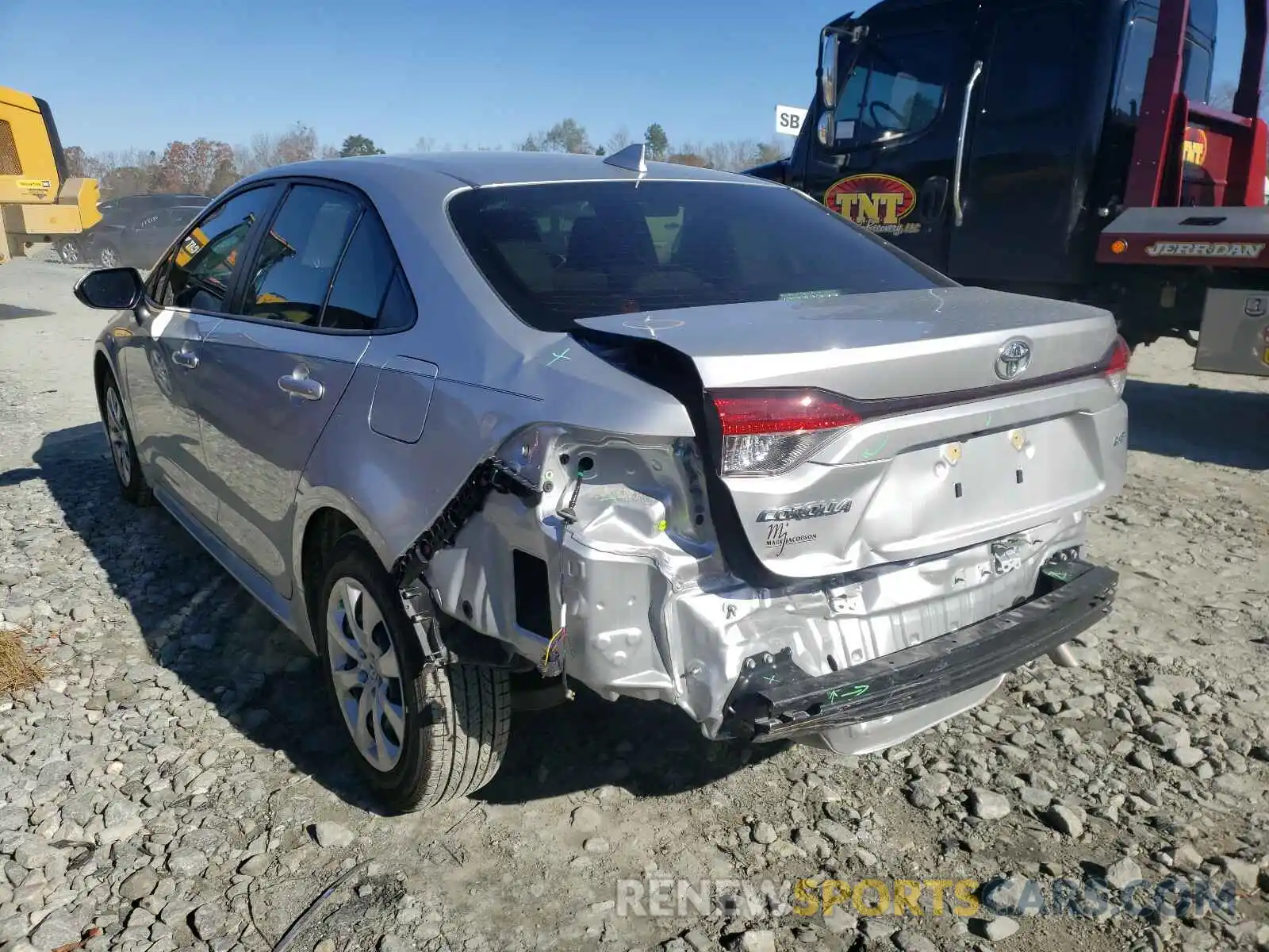 3 Фотография поврежденного автомобиля JTDEPMAE7MJ124611 TOYOTA COROLLA 2021