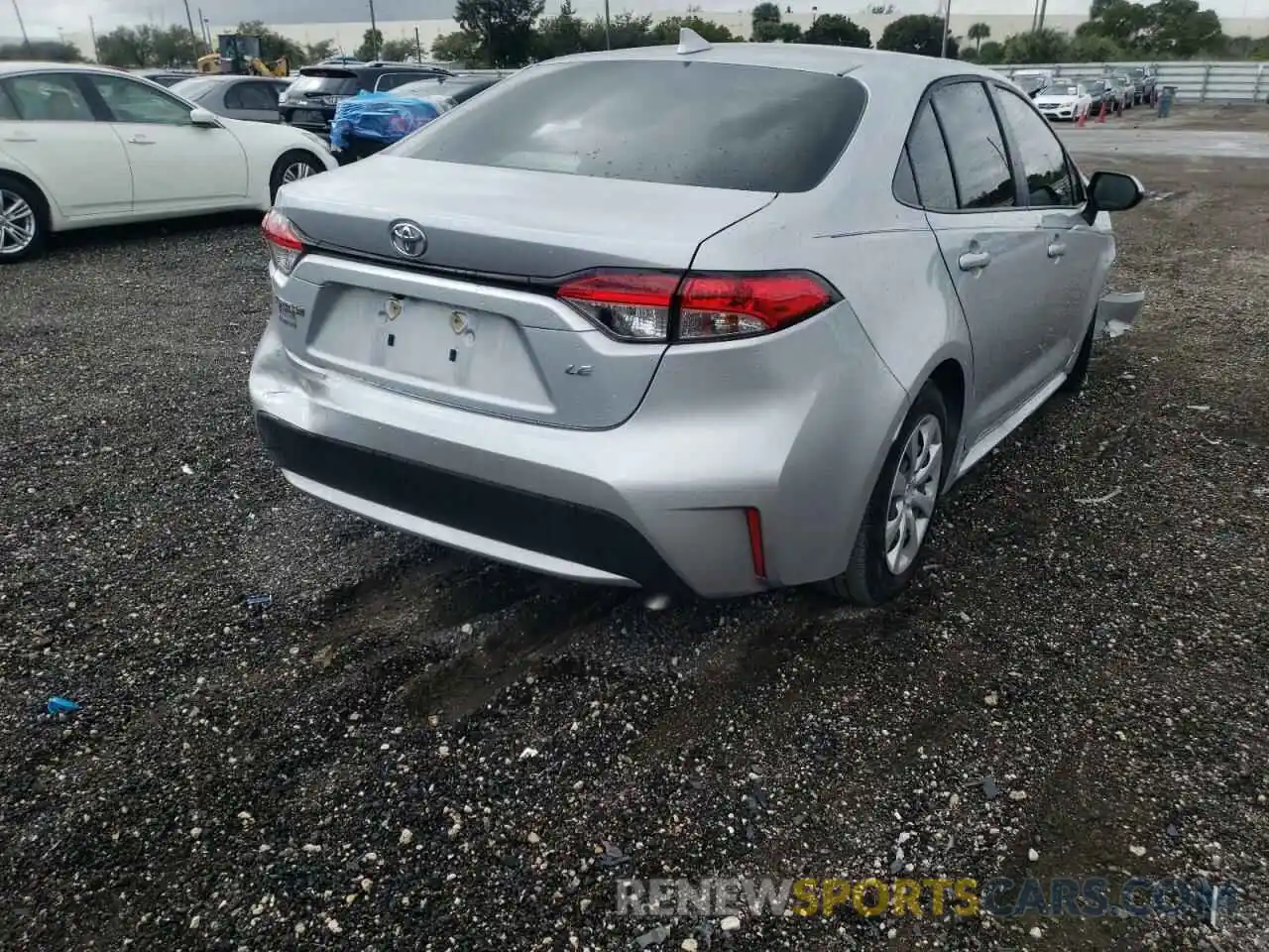 4 Photograph of a damaged car JTDEPMAE7MJ125449 TOYOTA COROLLA 2021