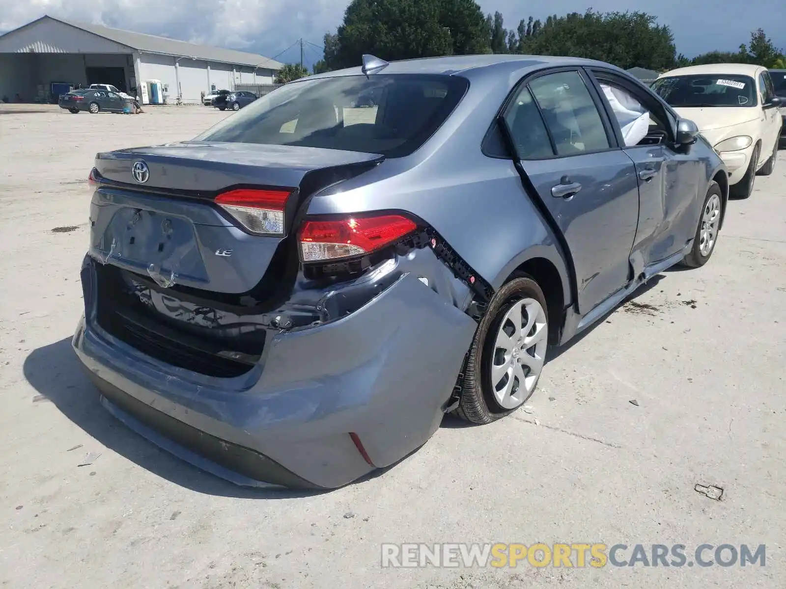 4 Photograph of a damaged car JTDEPMAE7MJ135625 TOYOTA COROLLA 2021