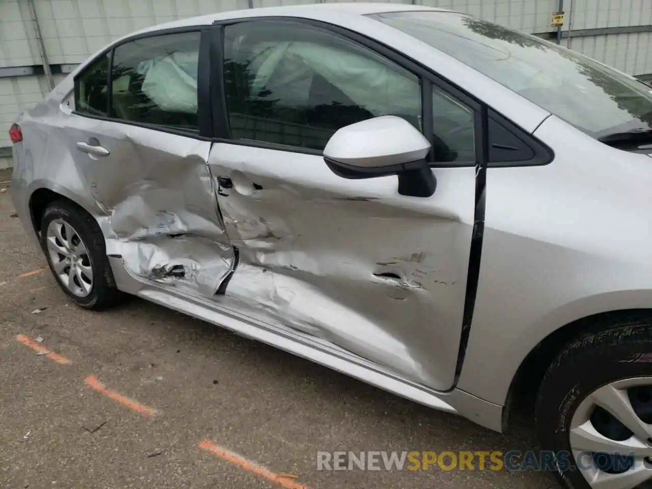 9 Photograph of a damaged car JTDEPMAE7MJ138153 TOYOTA COROLLA 2021