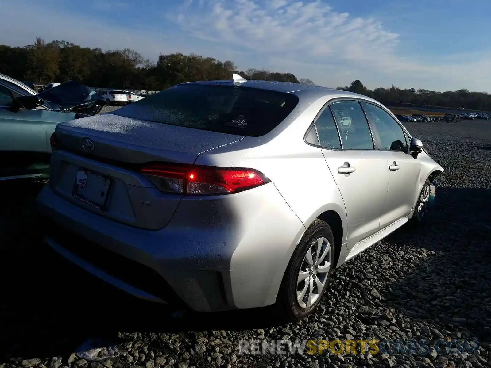 4 Photograph of a damaged car JTDEPMAE7MJ139397 TOYOTA COROLLA 2021