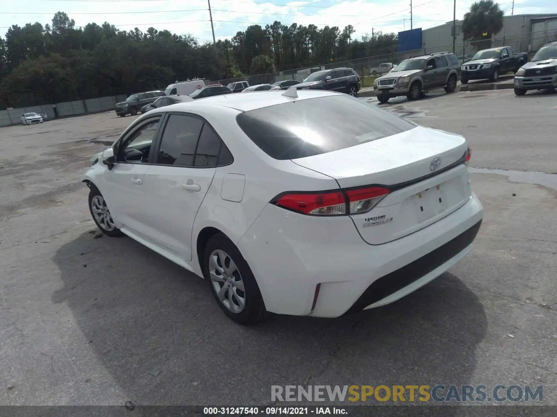 3 Photograph of a damaged car JTDEPMAE7MJ142073 TOYOTA COROLLA 2021