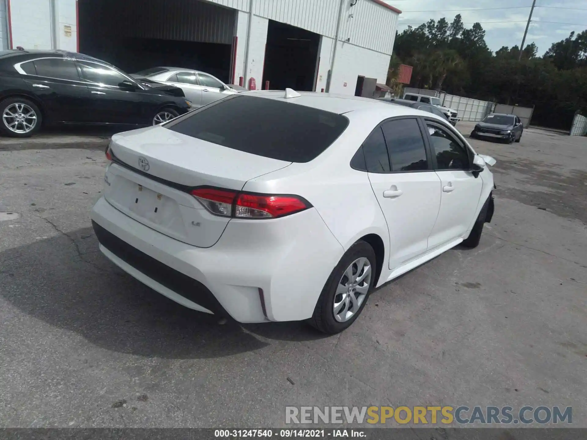 4 Photograph of a damaged car JTDEPMAE7MJ142073 TOYOTA COROLLA 2021