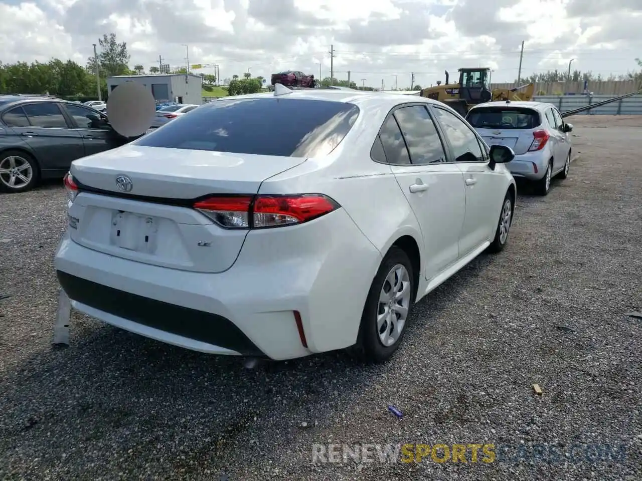 4 Photograph of a damaged car JTDEPMAE7MJ146320 TOYOTA COROLLA 2021