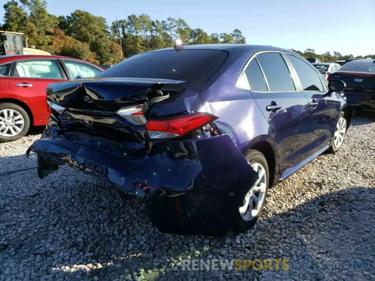 4 Photograph of a damaged car JTDEPMAE7MJ151615 TOYOTA COROLLA 2021