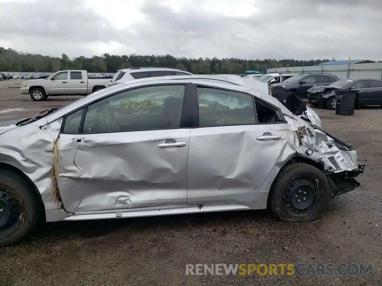 9 Photograph of a damaged car JTDEPMAE7MJ154255 TOYOTA COROLLA 2021