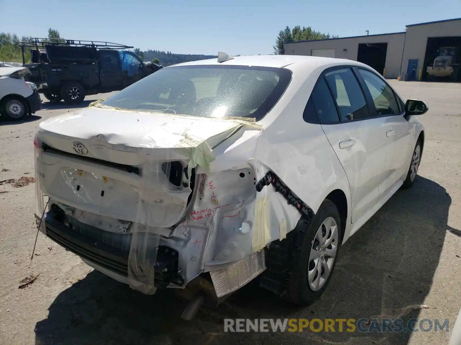 4 Photograph of a damaged car JTDEPMAE7MJ155485 TOYOTA COROLLA 2021